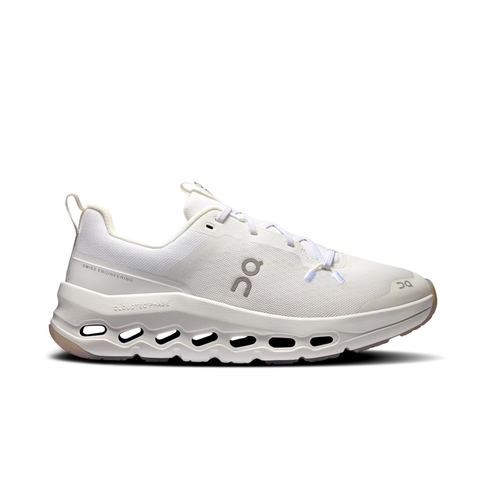 ON Cloudleap White Youth